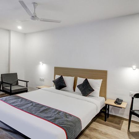 Super Townhouse Rcc Majestic 397 Lb Nagar Hotel Hyderabad Luaran gambar
