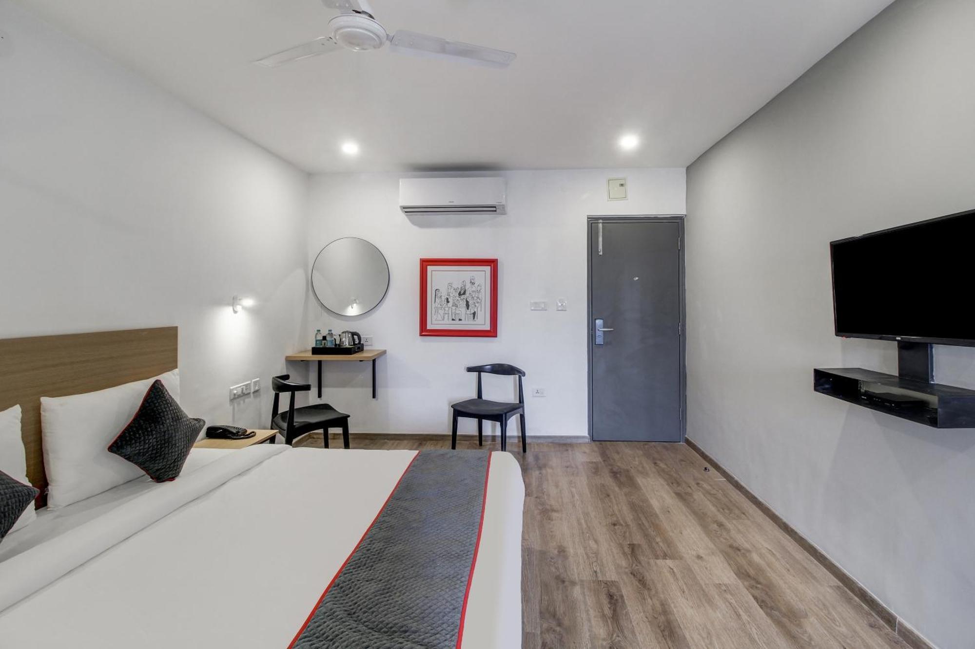 Super Townhouse Rcc Majestic 397 Lb Nagar Hotel Hyderabad Luaran gambar