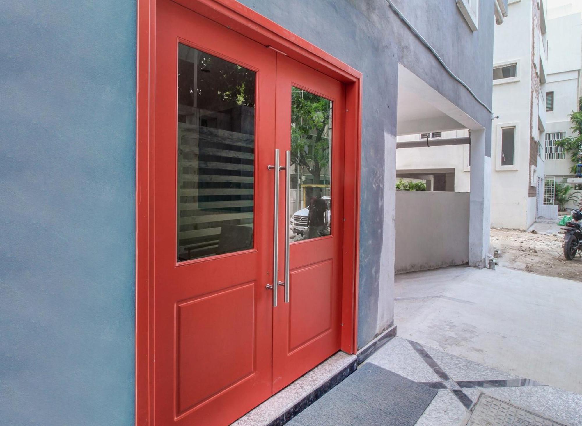 Super Townhouse Rcc Majestic 397 Lb Nagar Hotel Hyderabad Luaran gambar